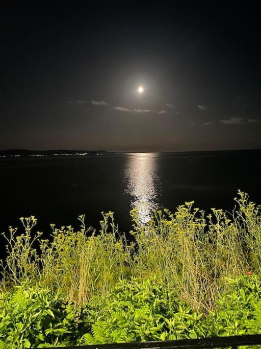 Specious Room Near The Sea フィニステレ エクステリア 写真